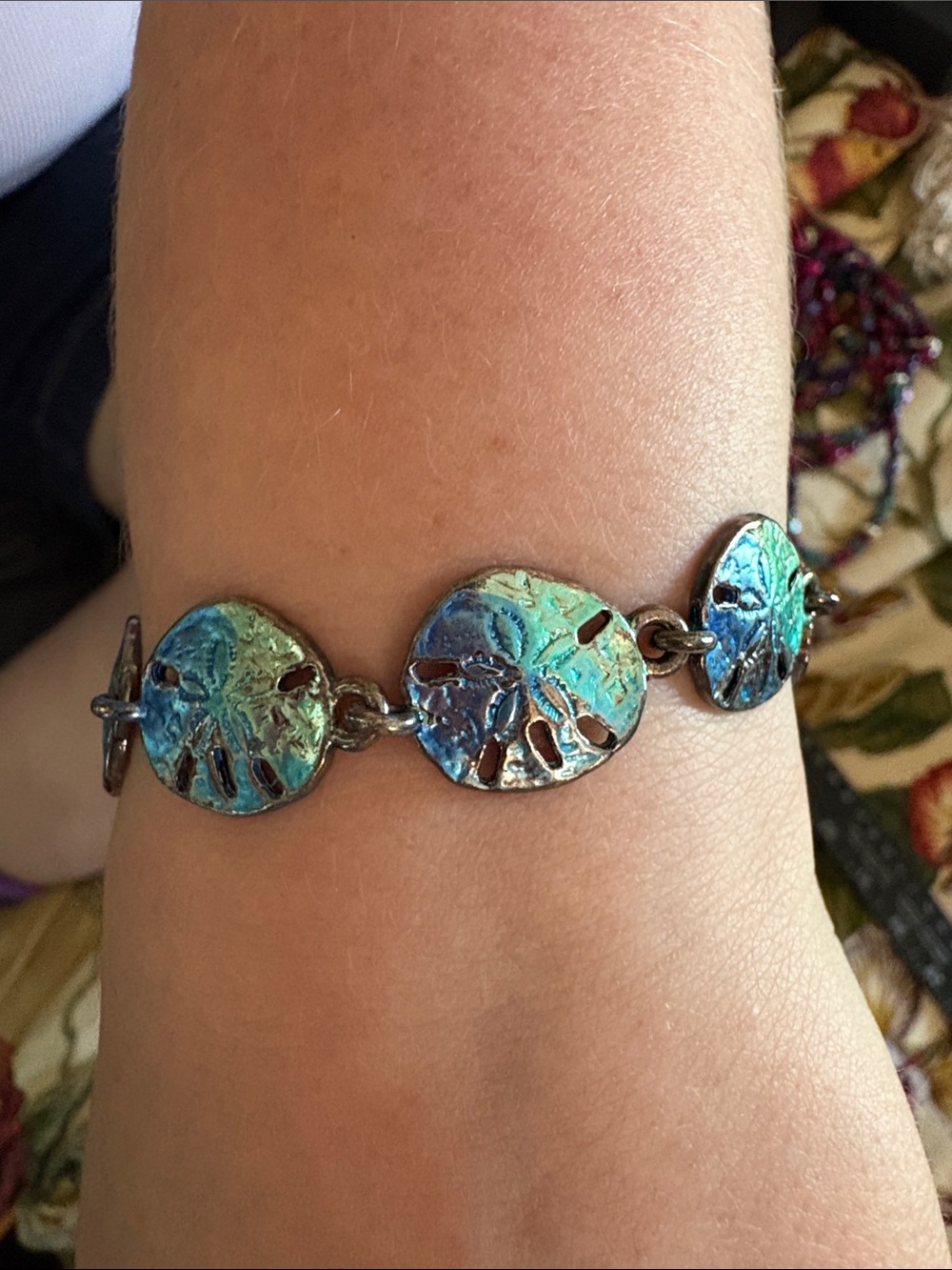 8” Sand Dollar Link Bracelet - Blue-Green Iridescent Women’s Jewelry